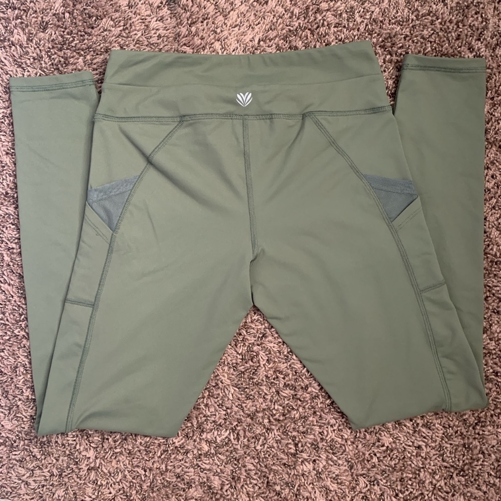 High waisted leggings with pockets
